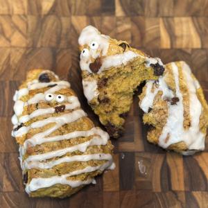 Mummified Pumpkin Chocolate Chip Scones